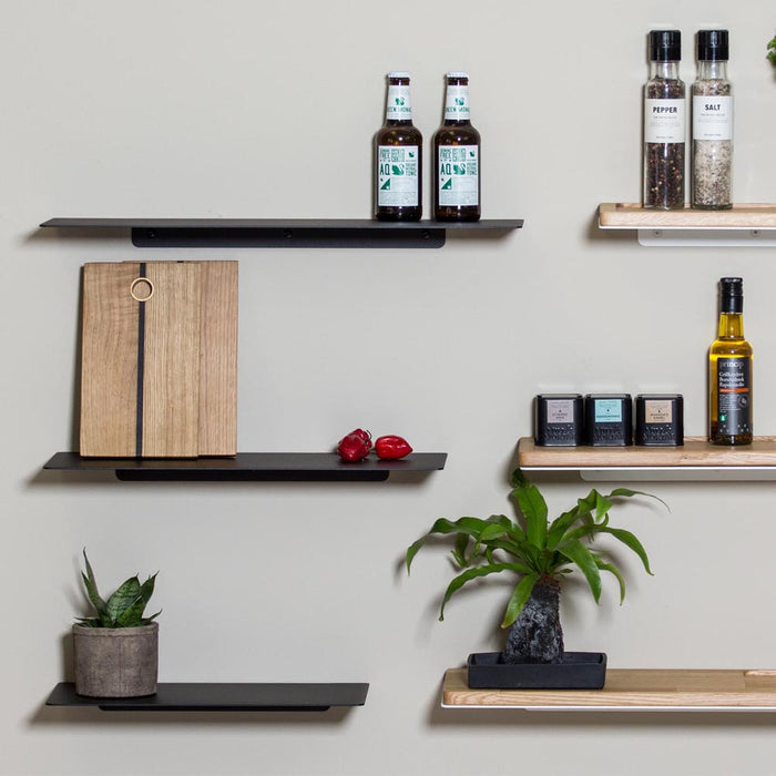 Kleines Bücherregal – EVOLVE – aus massiver Eiche